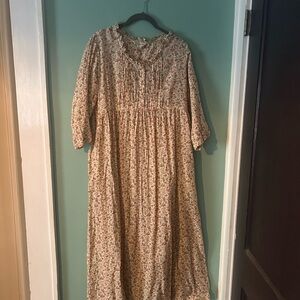 NWOT April Cornell Floral Nightgown Medium